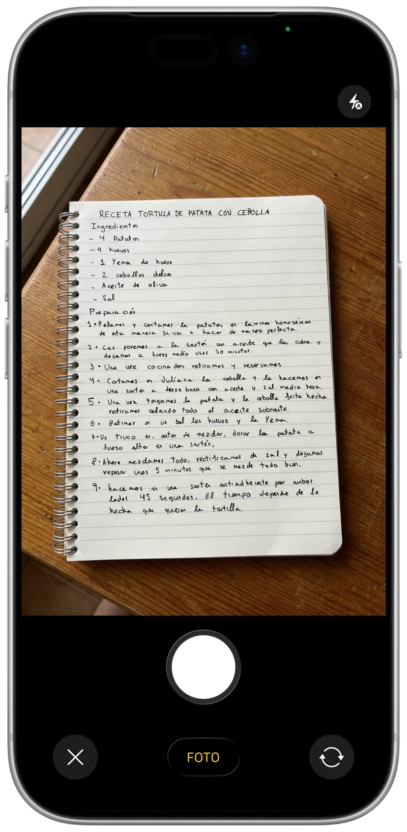 CookNest camera screen framing a handwritten recipe to digitize it