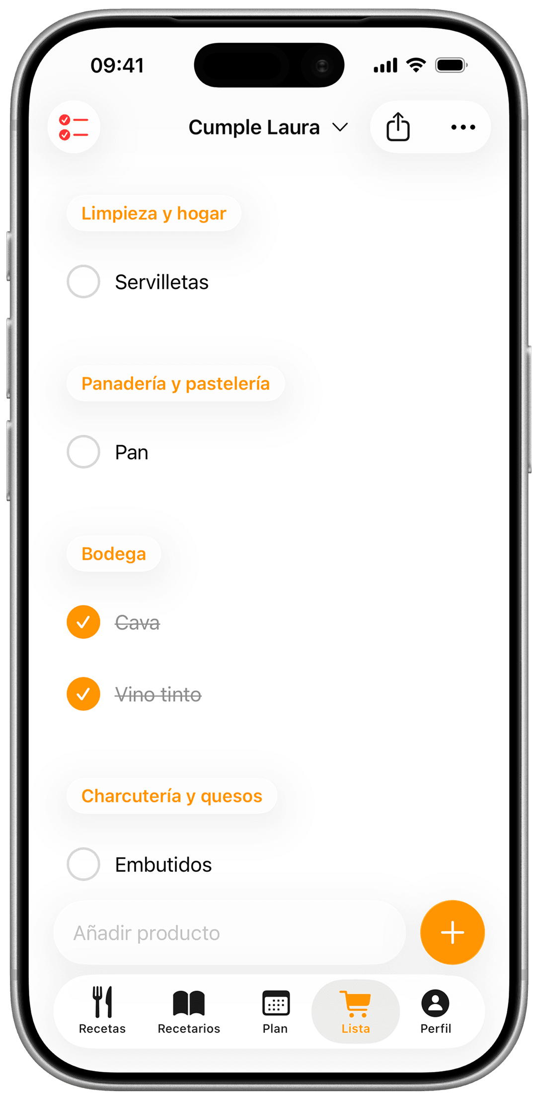 Pantalla de la lista de la compra de CookNest con productos agrupados por sección del supermercado